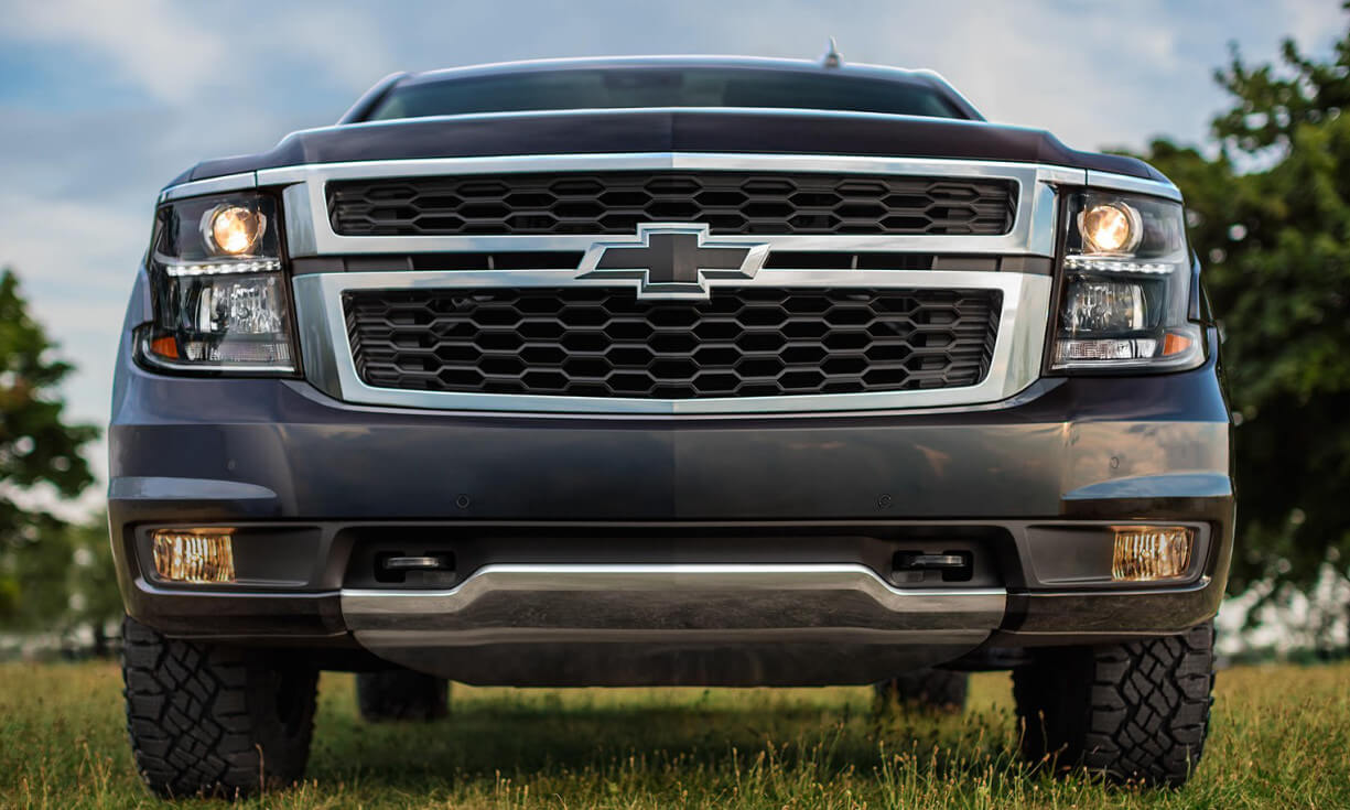 front grille of 2017 Chevrolet Tahoe