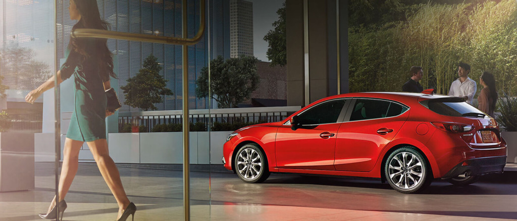 2016 Mazda3 5door profile view